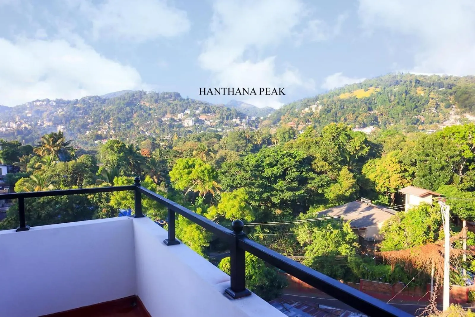 Hotel Sesali Residence Kandy
